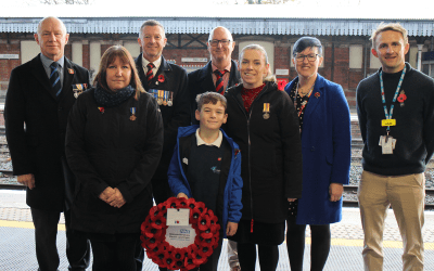 Colleagues lay wreath as part of Poppies to Paddington initiative